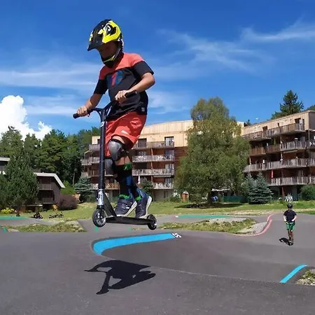A La Montagne En Rez-de-jardin Apartment