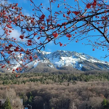 A La Montagne En Rez-de-jardin Montclar (Alpes-de-Haute-Provence)